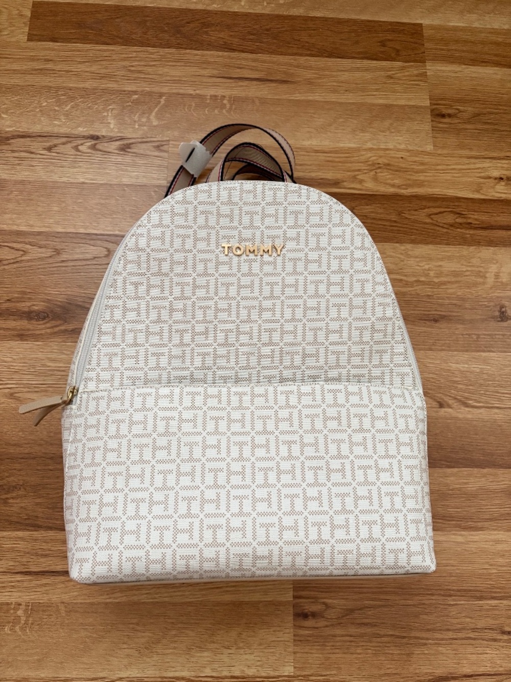 NWT Tommy Hilfiger Women’s Cream Monogram Backpack with Gold Hardware